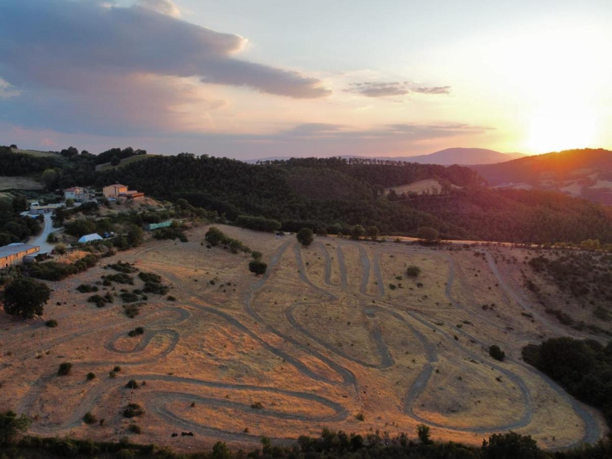 Agriturismo La Terrazza Valfabbrica Ngoại thất bức ảnh