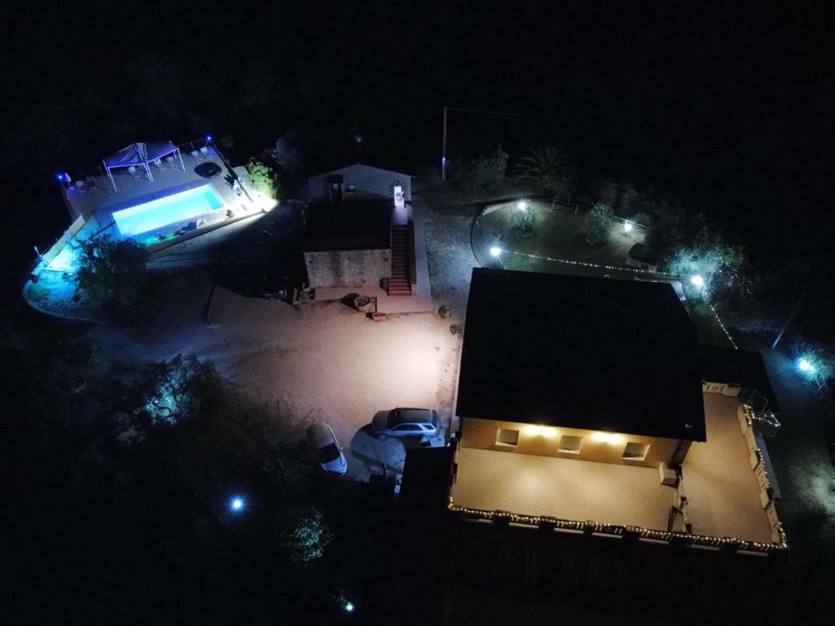 Agriturismo La Terrazza Valfabbrica Ngoại thất bức ảnh
