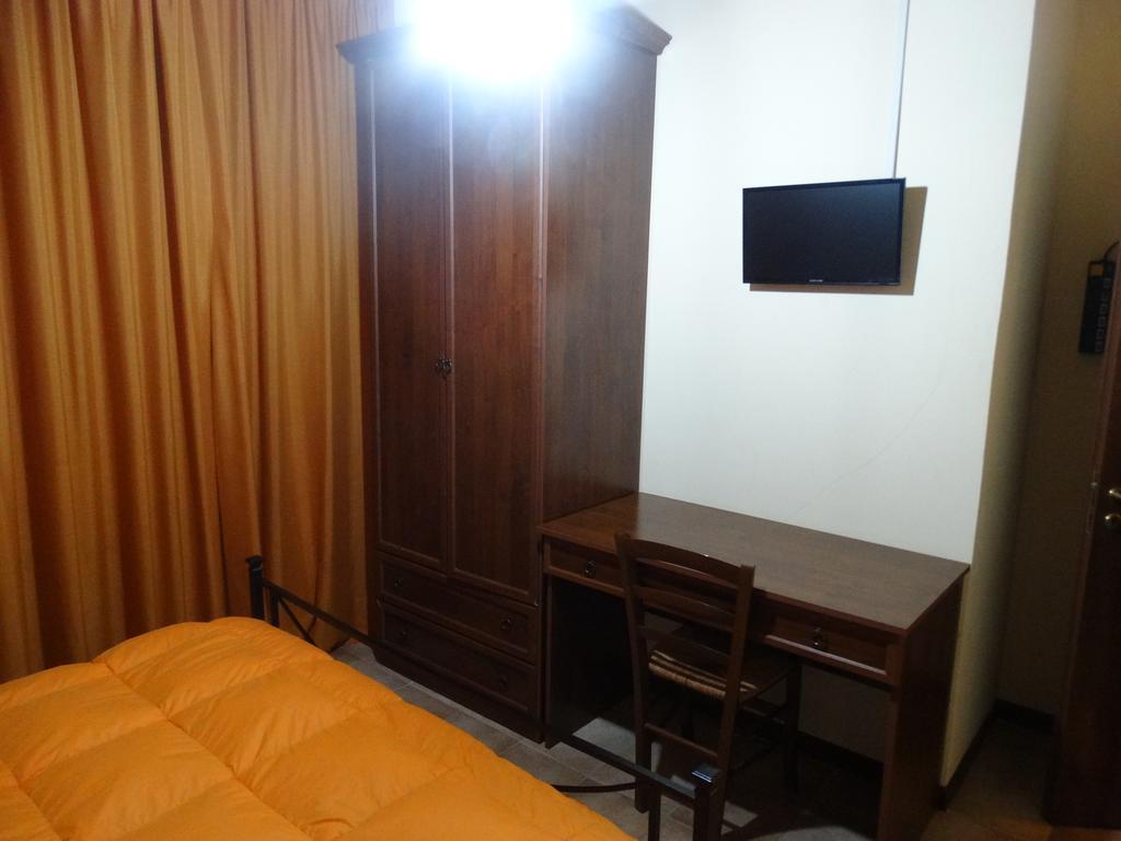 Agriturismo La Terrazza Valfabbrica Ngoại thất bức ảnh