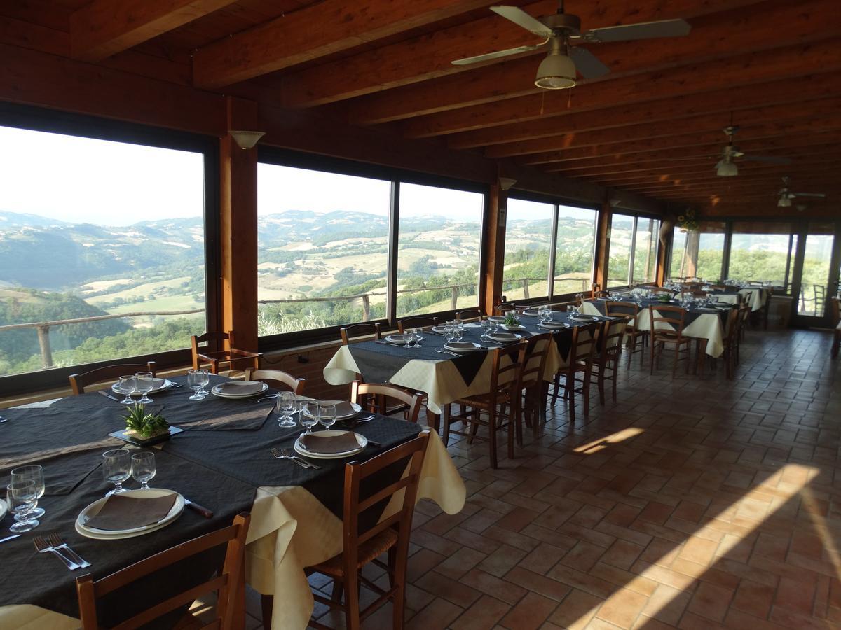 Agriturismo La Terrazza Valfabbrica Ngoại thất bức ảnh